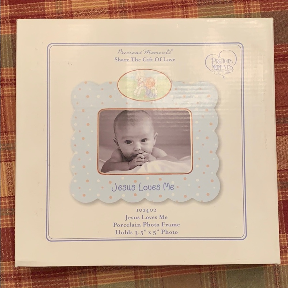 Porcelain picture frame